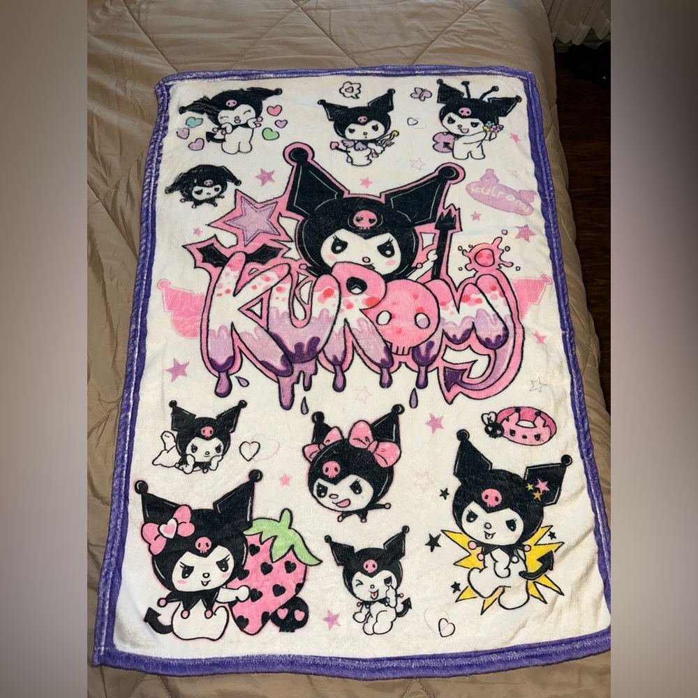 Cute Kuromi Character Mini Blanket